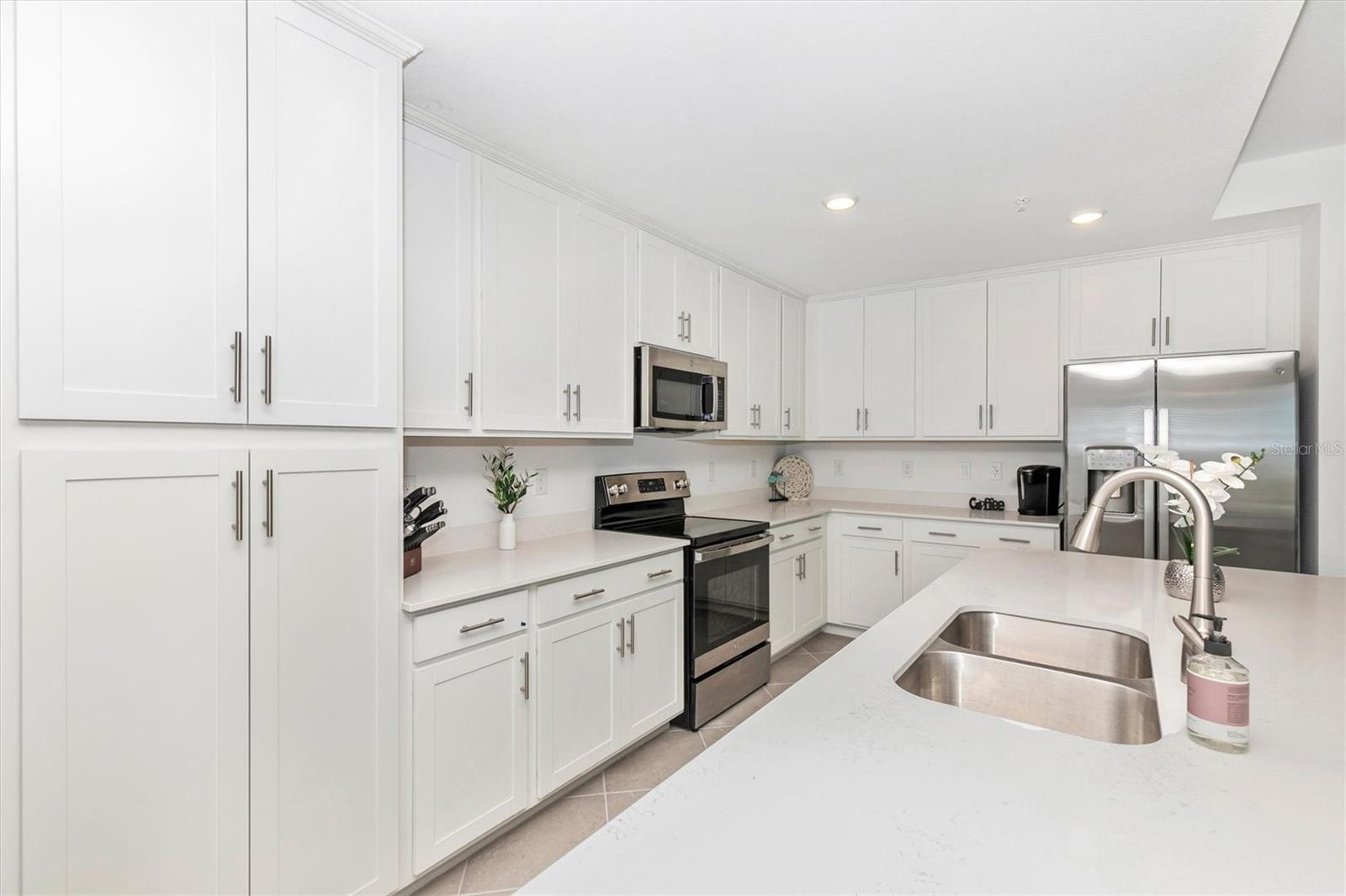 12280 WELLEN GOLF ST #203, VENICE, FL — photo 21