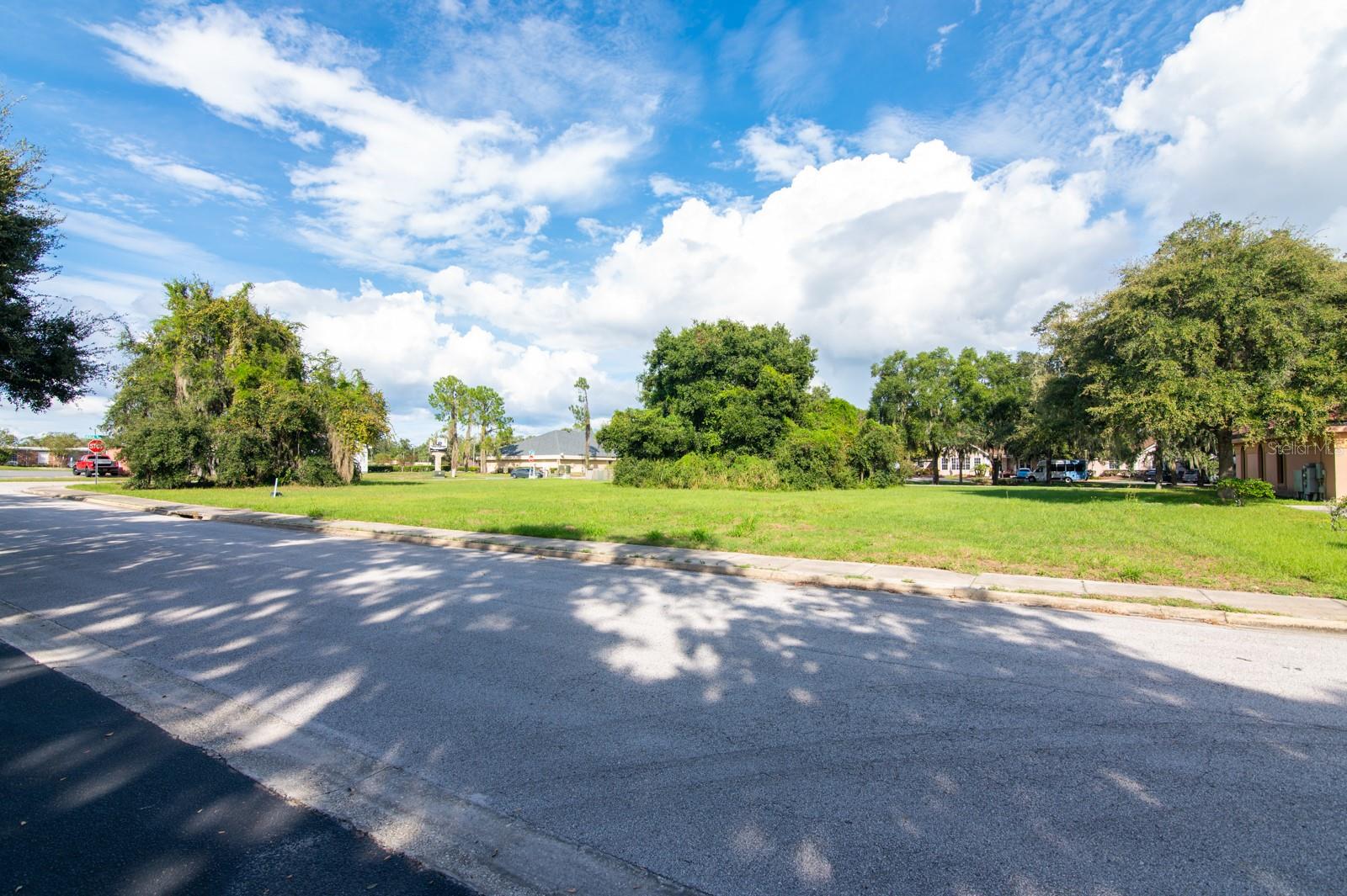 700 PHYSICIANS CT, LEESBURG, FL — photo 38