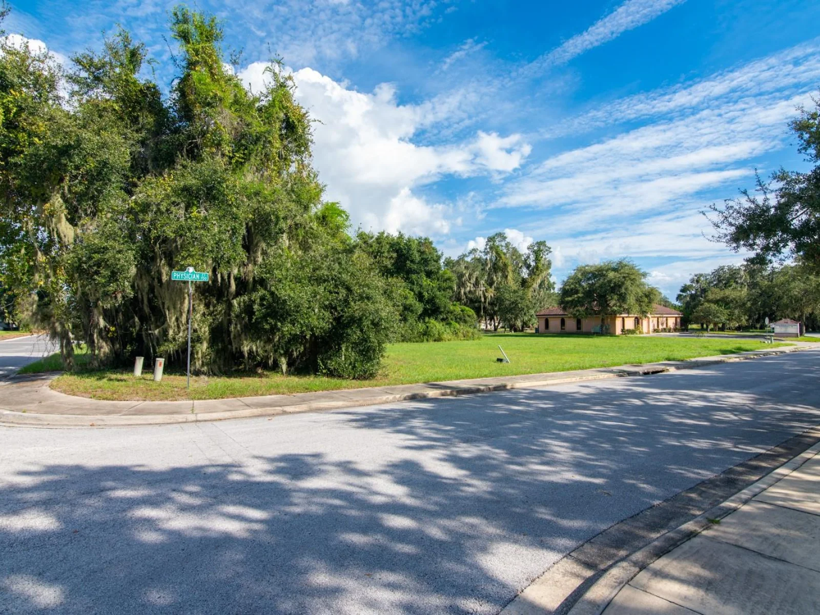 700 PHYSICIANS CT, LEESBURG, FL — photo 39