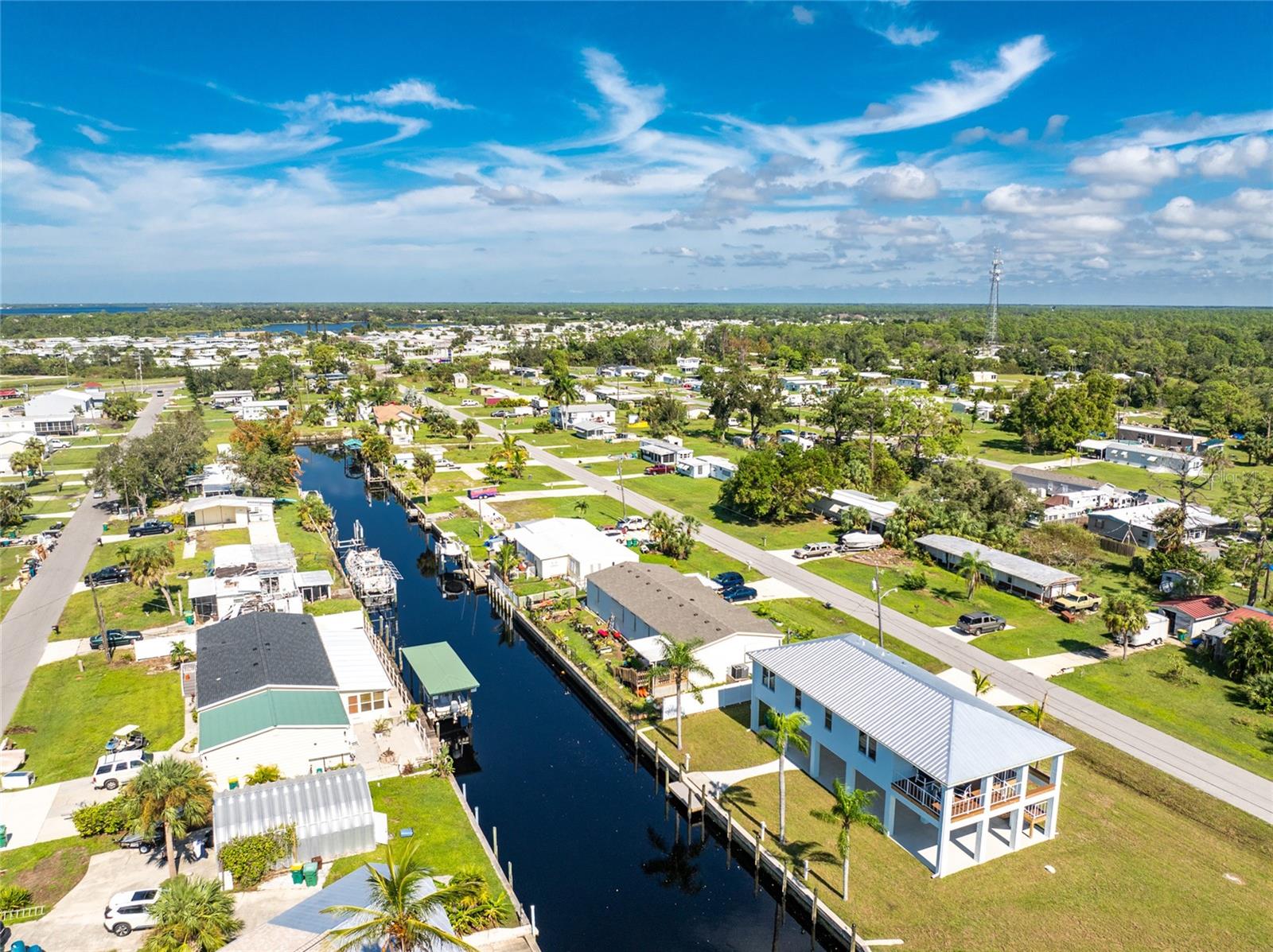 4199 HOLLIS AVE, PORT CHARLOTTE, FL — photo 129