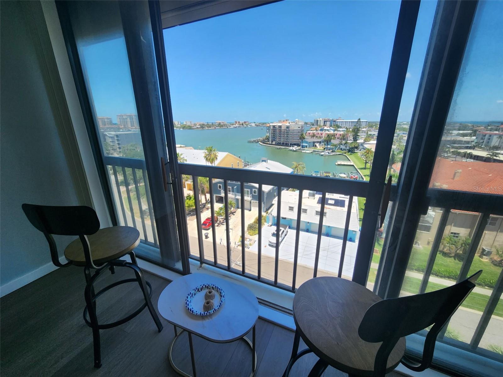 255 DOLPHIN PT #809, CLEARWATER, FL — photo 11