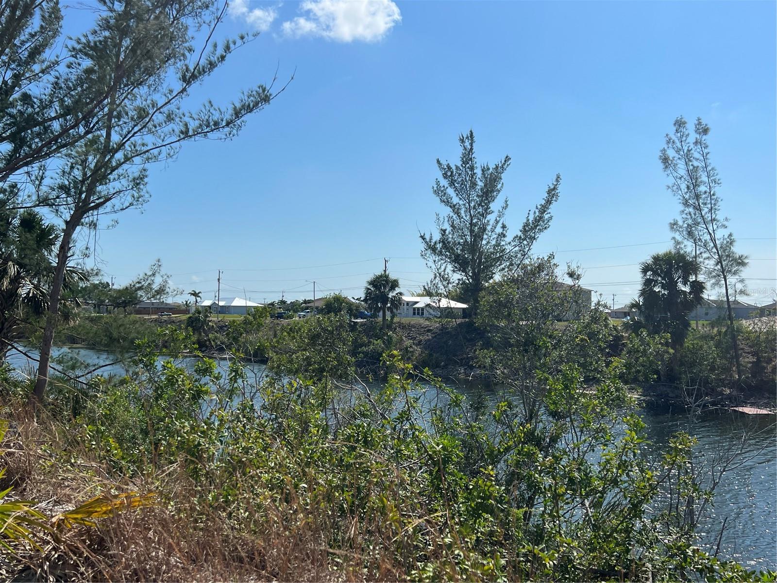 2204 NW 6TH PL, CAPE CORAL, FL