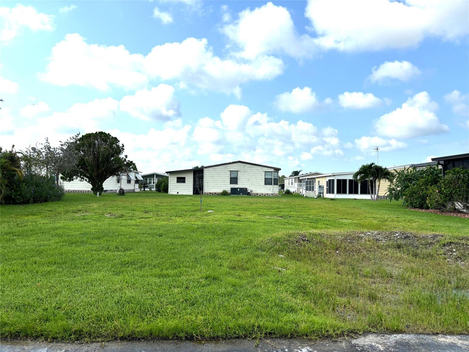 404 TARDE LOGO CIR, NORTH PORT, FL — photo 3