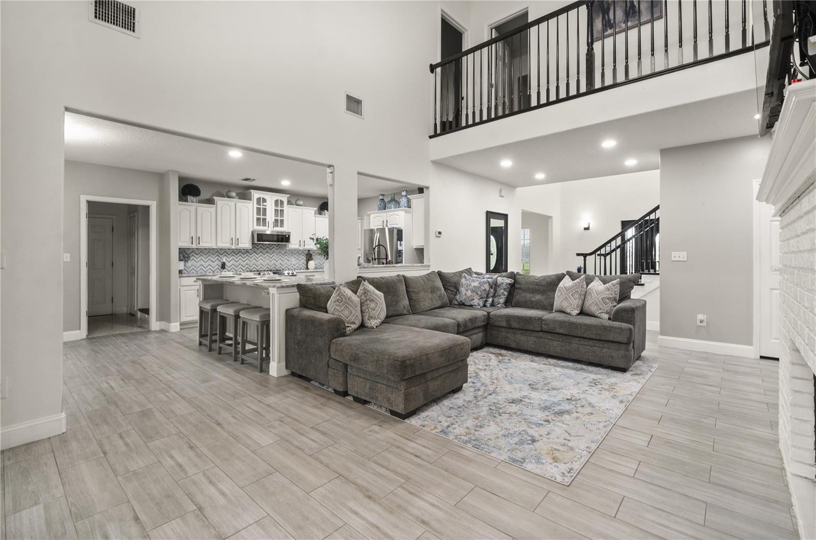 2393 APPY LN, APOPKA, FL — photo 6