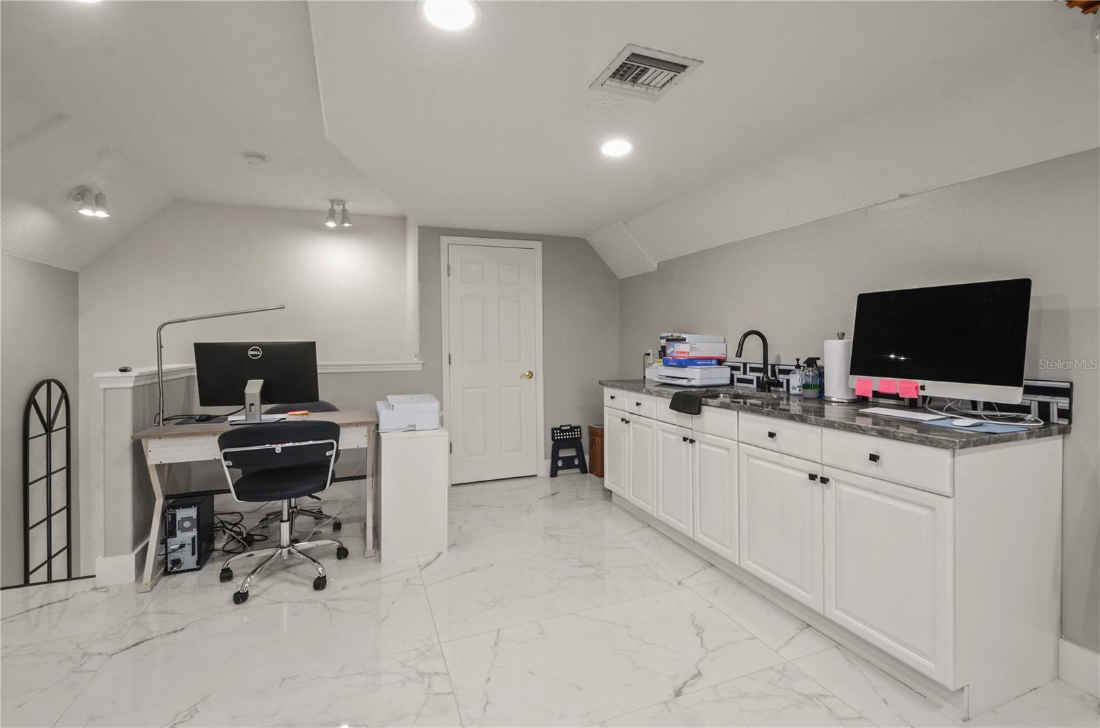 2393 APPY LN, APOPKA, FL — photo 34