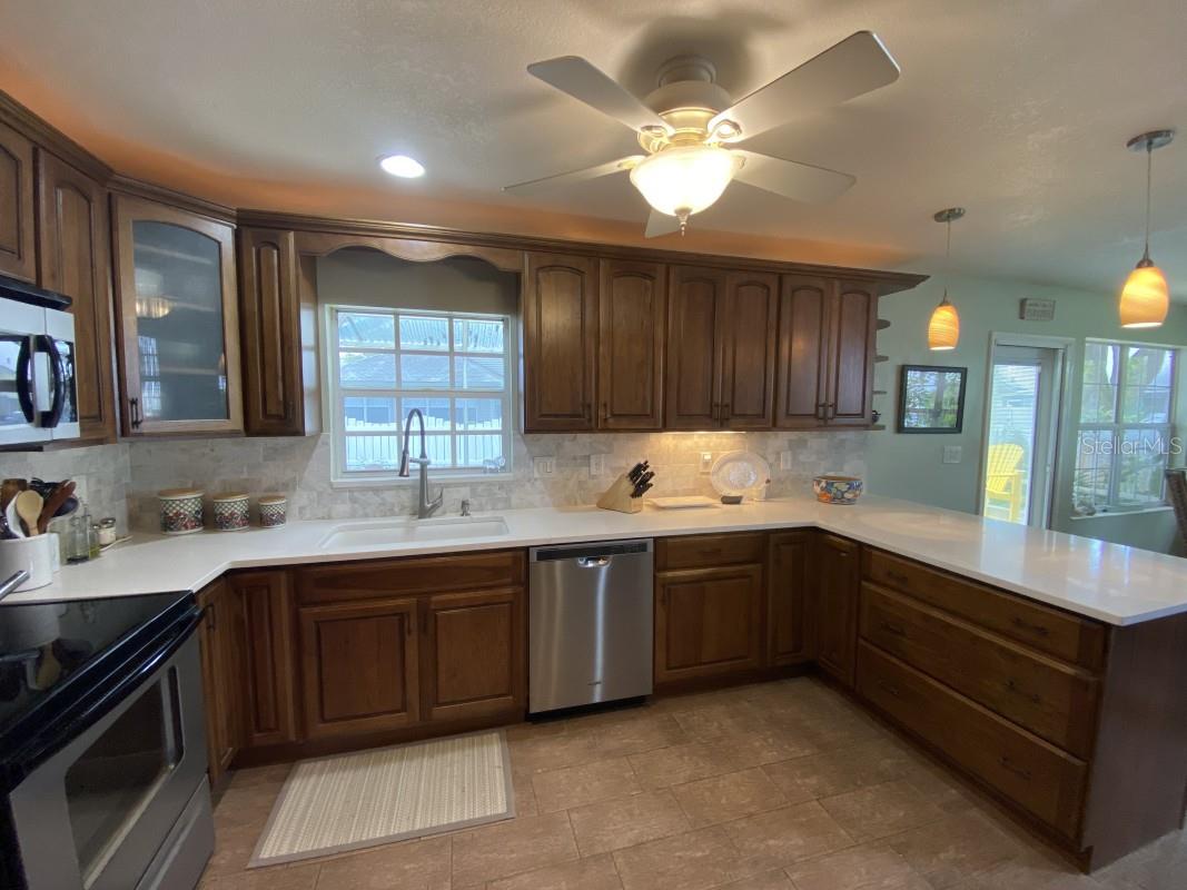 20 BRISTOL LN, PALM COAST, FL — photo 6