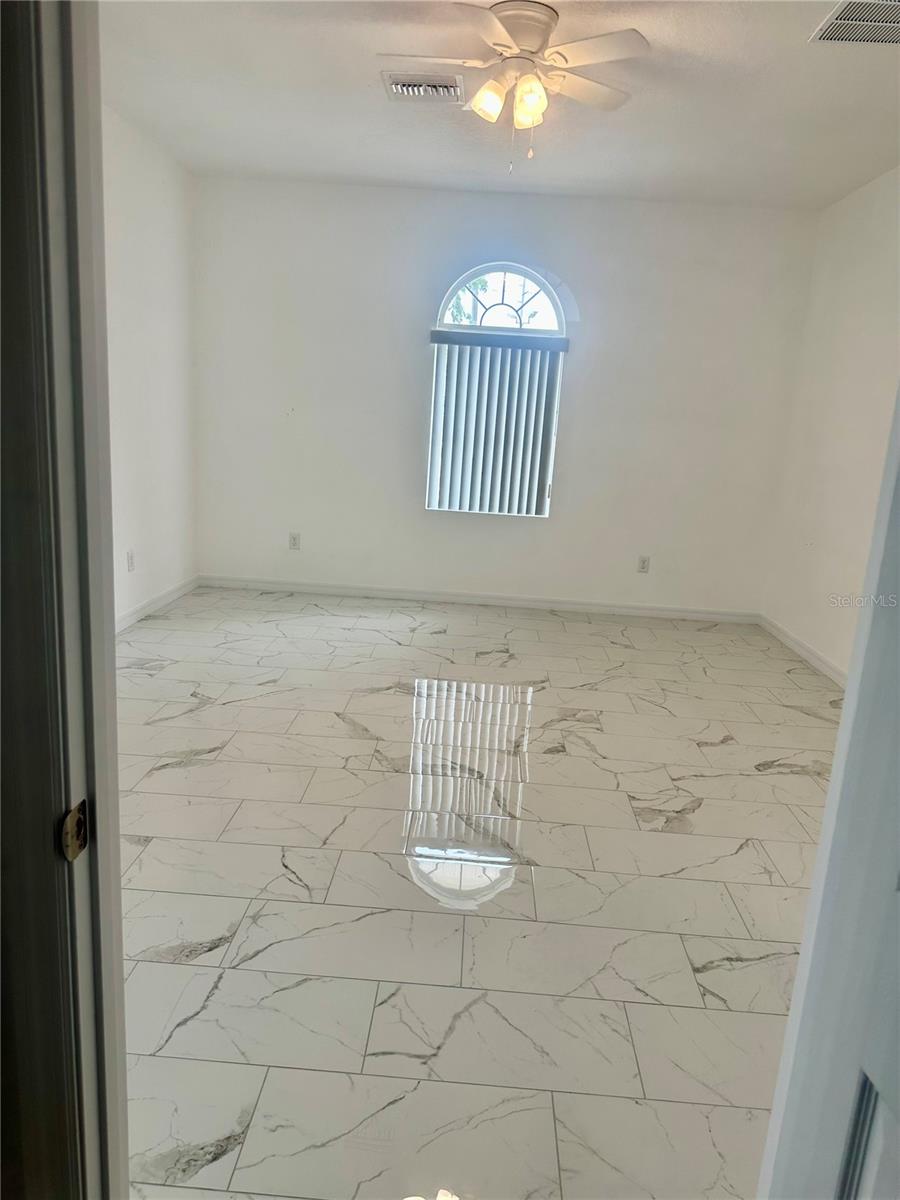 17271 E PEGGY AVE. AVE, MOUNT DORA, FL — photo 33