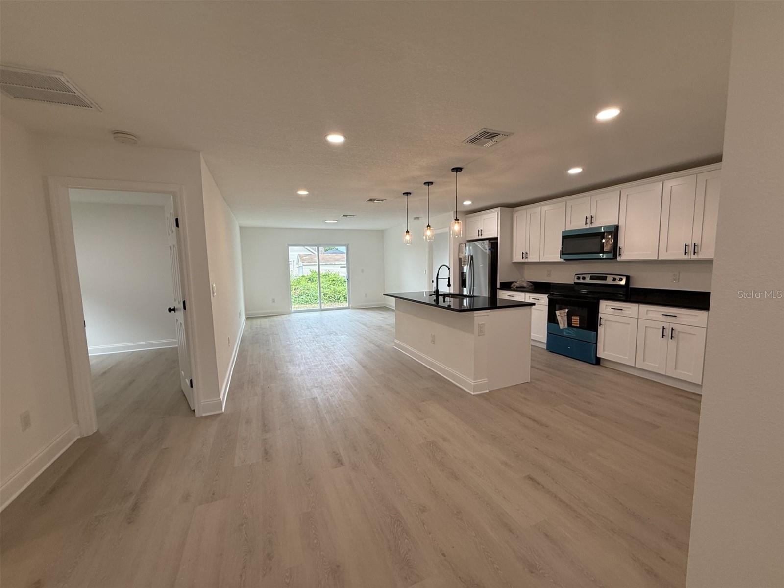 5400 LAFAYETTE AVE, SEBRING, FL — photo 2