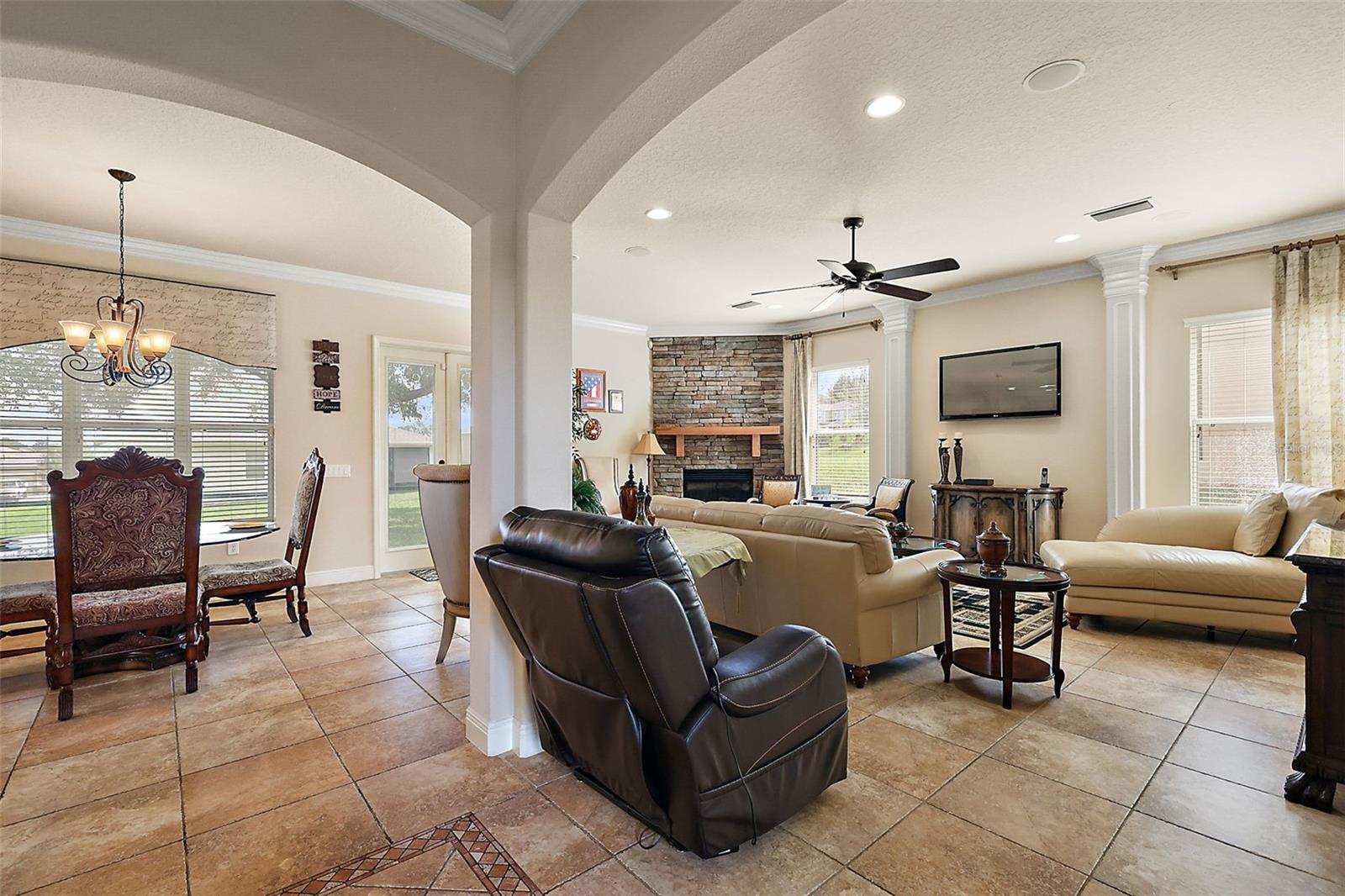 212 CRESTRUN LOOP, LEESBURG, FL — photo 21