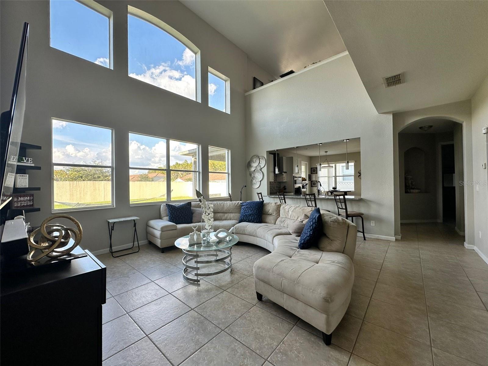 2321 HINSDALE DR, KISSIMMEE, FL — photo 9