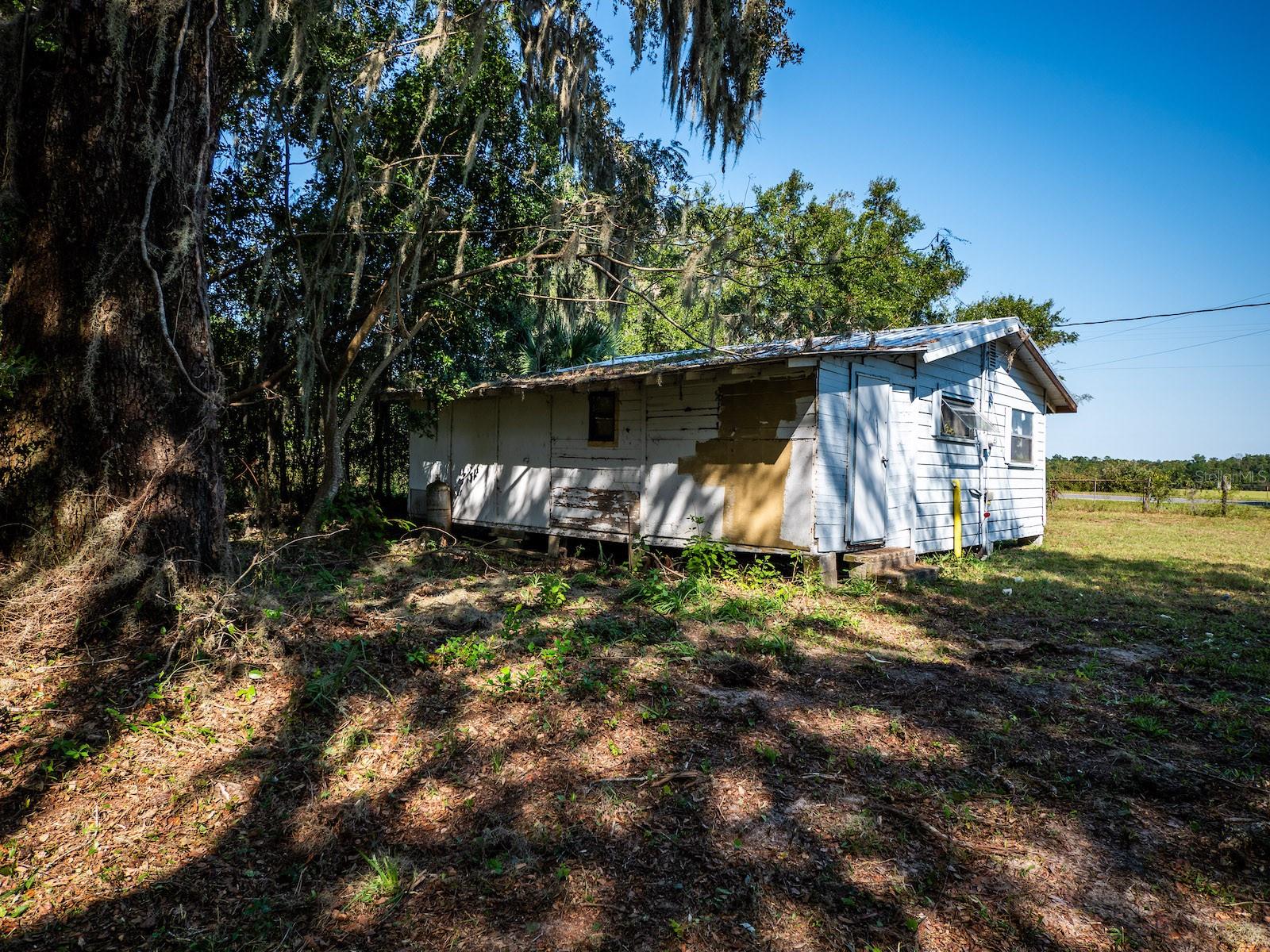 12146 E HIGHWAY 318, FORT MC COY, FL — photo 31