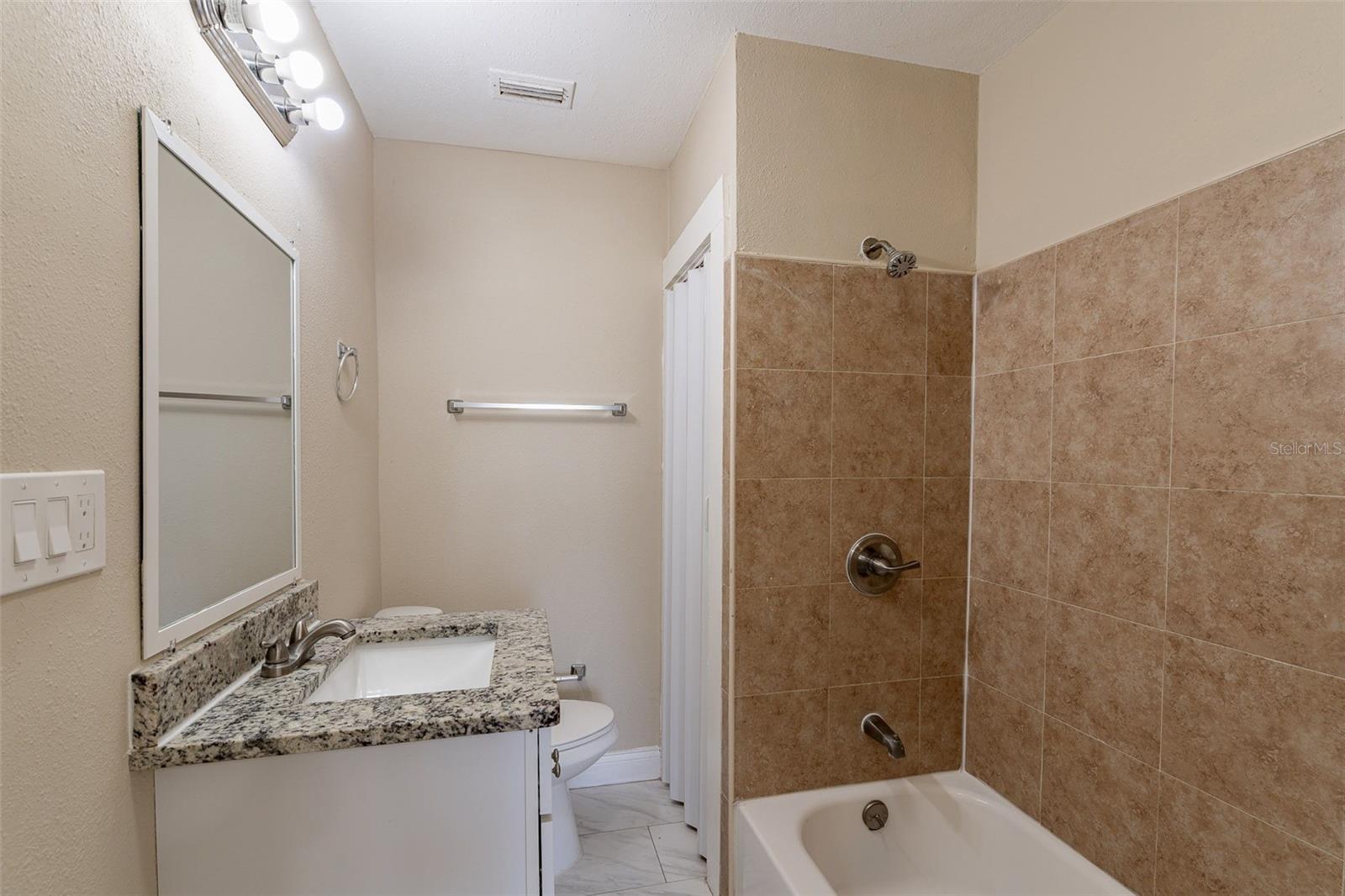 112 S MOSS ST, LEESBURG, FL — photo 32