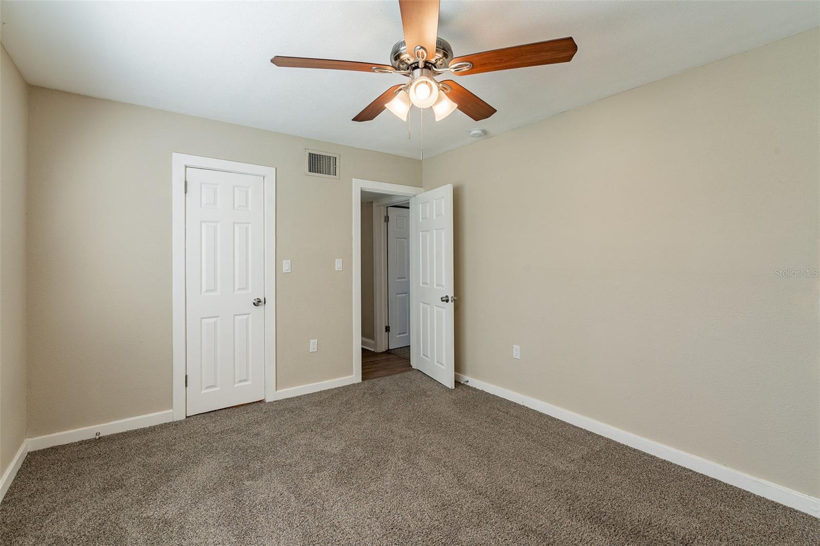 112 S MOSS ST, LEESBURG, FL — photo 46