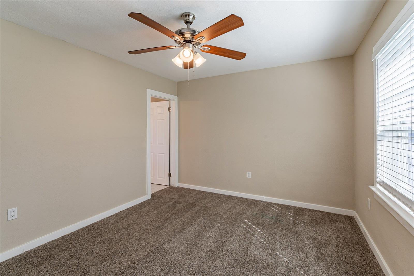 112 S MOSS ST, LEESBURG, FL — photo 47