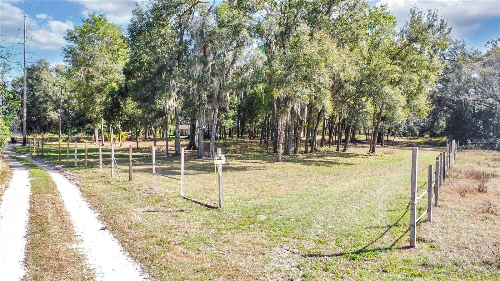 608 E 13TH ST, APOPKA, FL — photo 17