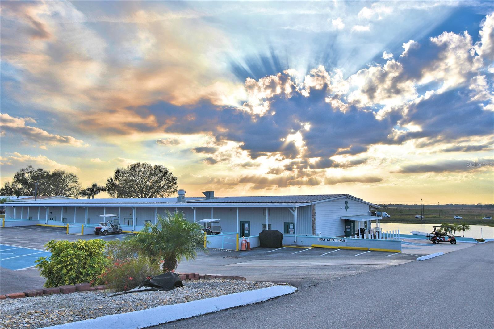 251 PATTERSON RD #I17, HAINES CITY, FL — photo 52