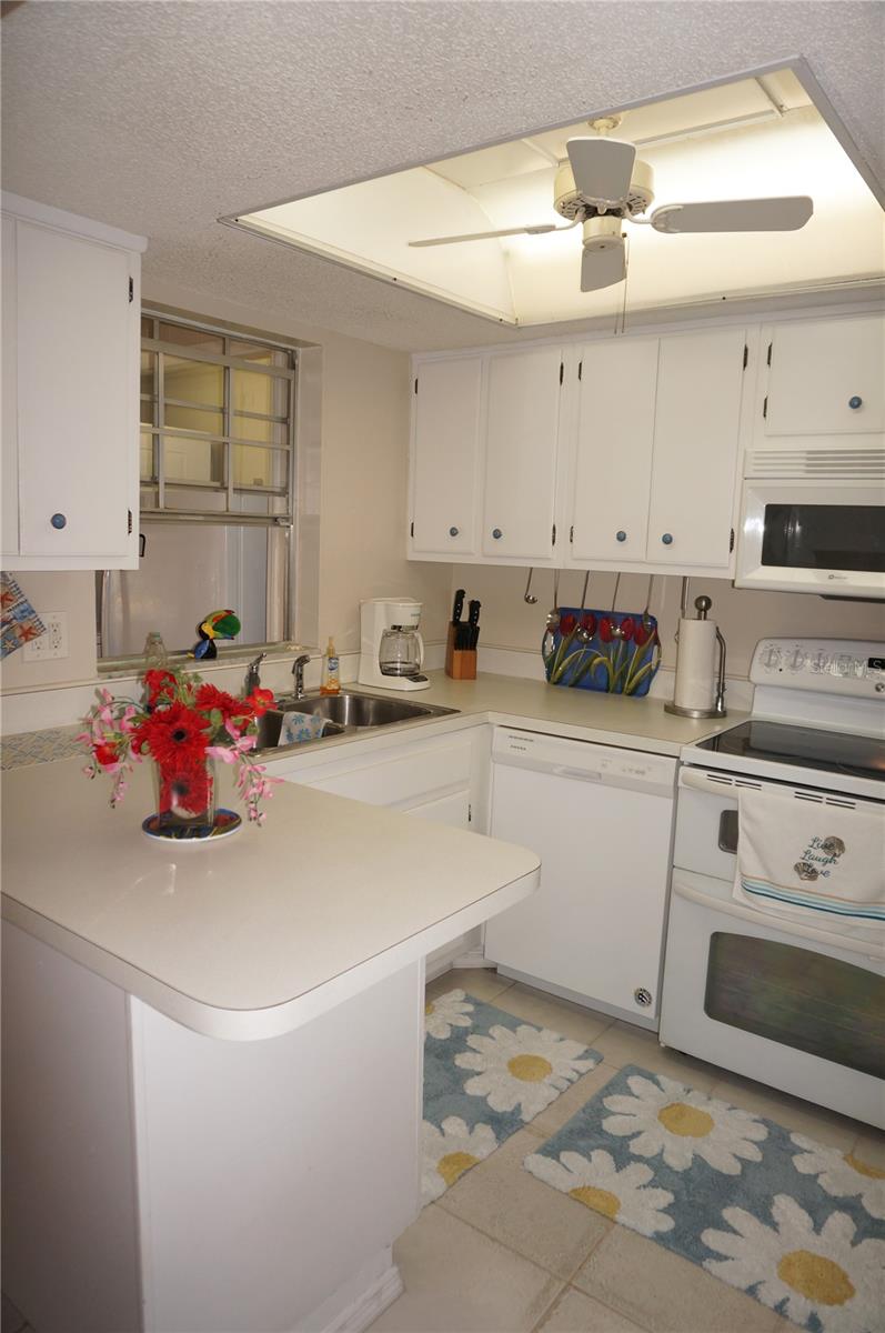 4158 TAMIAMI TRL #P1, PORT CHARLOTTE, FL — photo 12