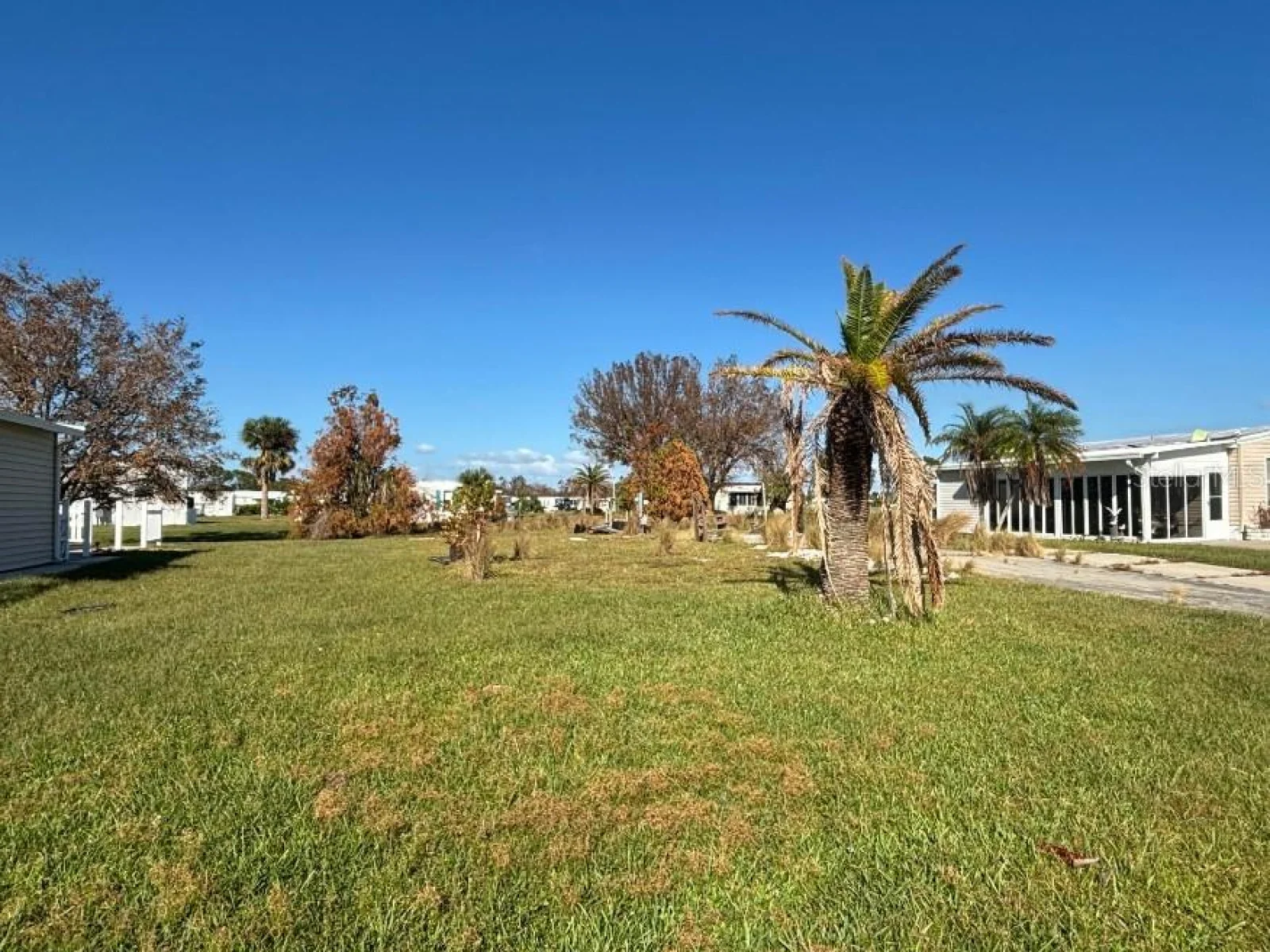 7416 WIDNESS LN, PORT CHARLOTTE, FL — photo 2