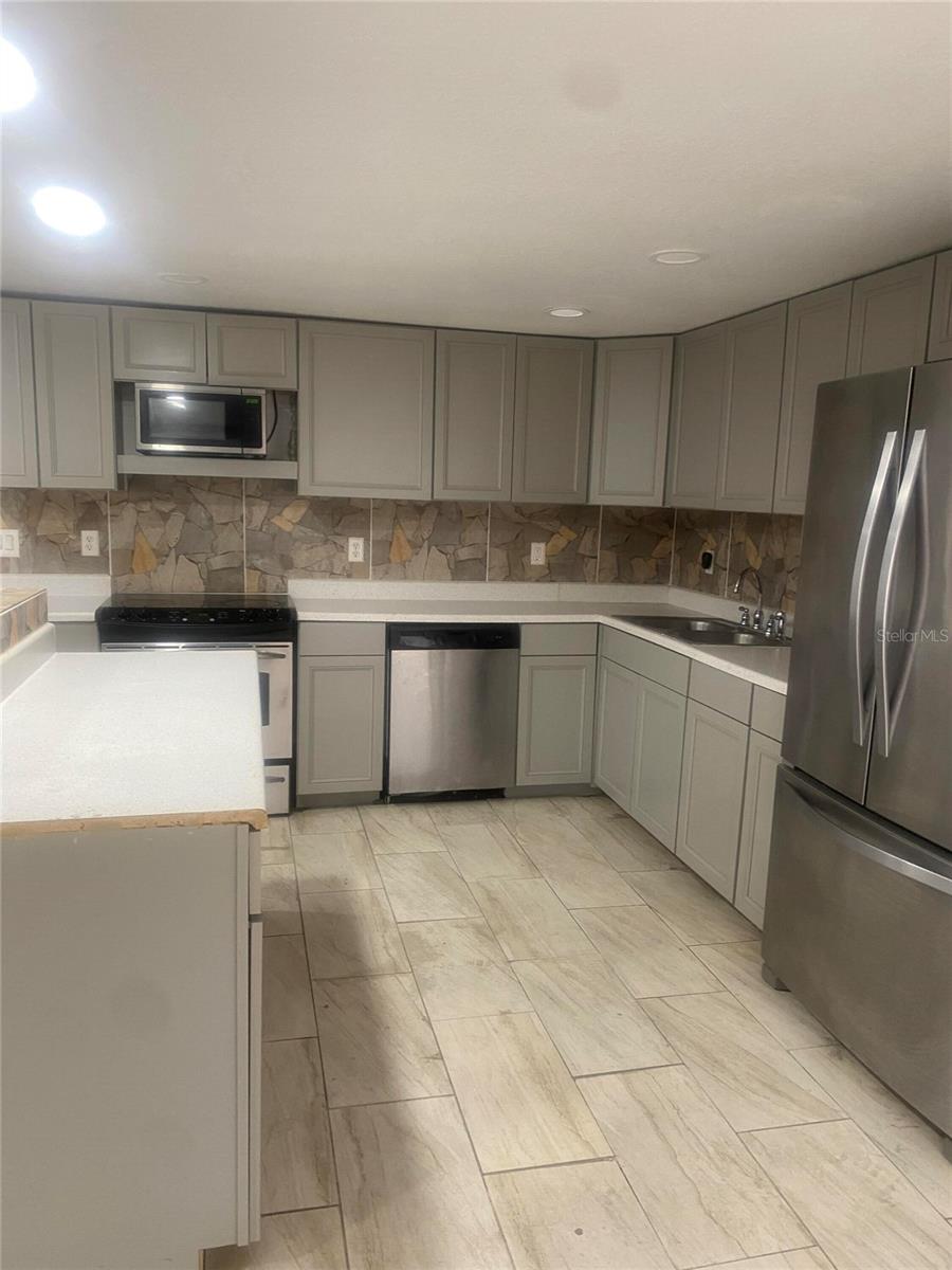 1801 DANIELS ST, KISSIMMEE, FL — photo 51