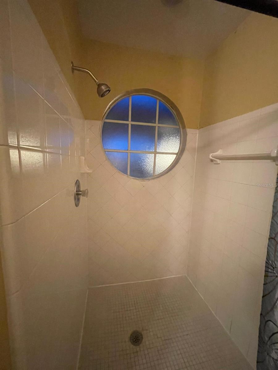2456 SWEETWATER CLUB CIR #20, KISSIMMEE, FL — photo 10