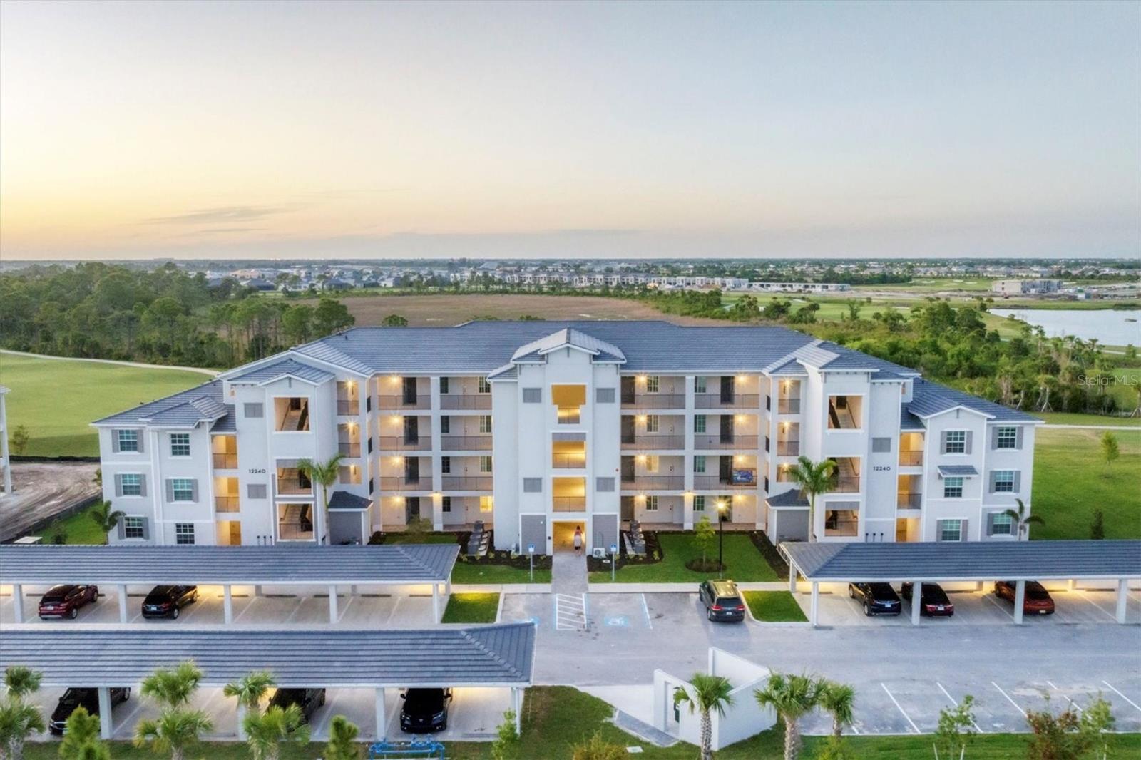 12240 WELLEN GOLF ST. #302, VENICE, FL