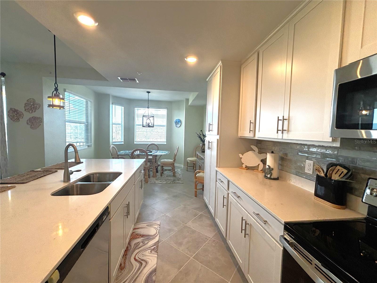 12240 WELLEN GOLF ST. #302, VENICE, FL — photo 4