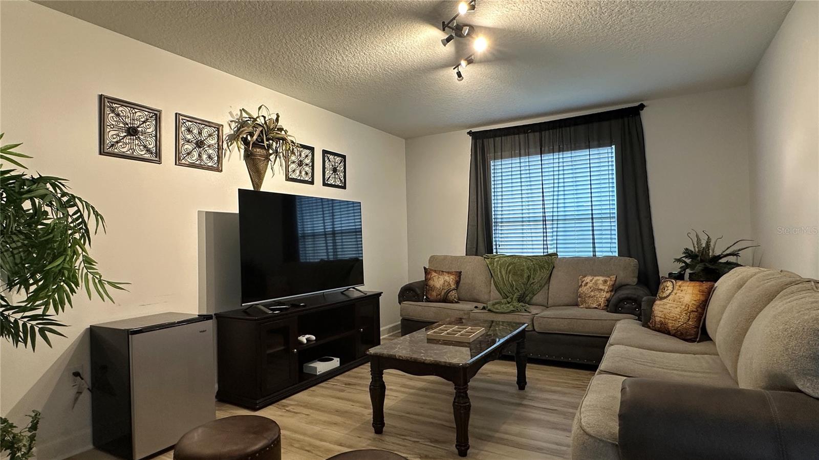 8860 CANDY PALM RD, KISSIMMEE, FL — photo 32