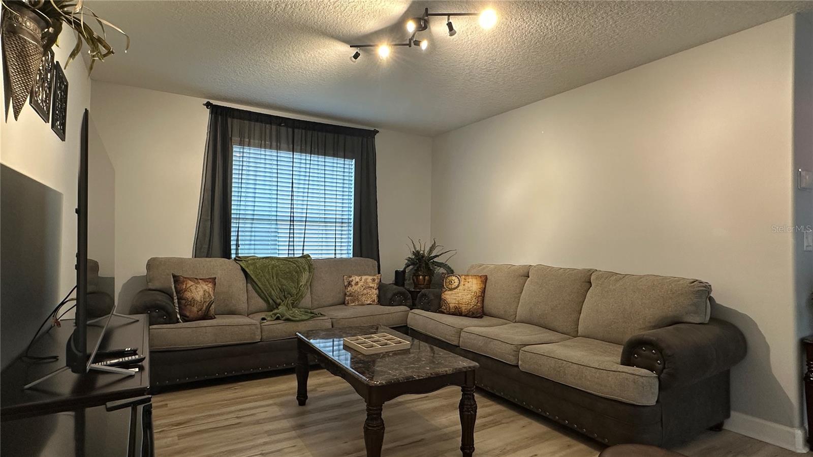 8860 CANDY PALM RD, KISSIMMEE, FL — photo 33