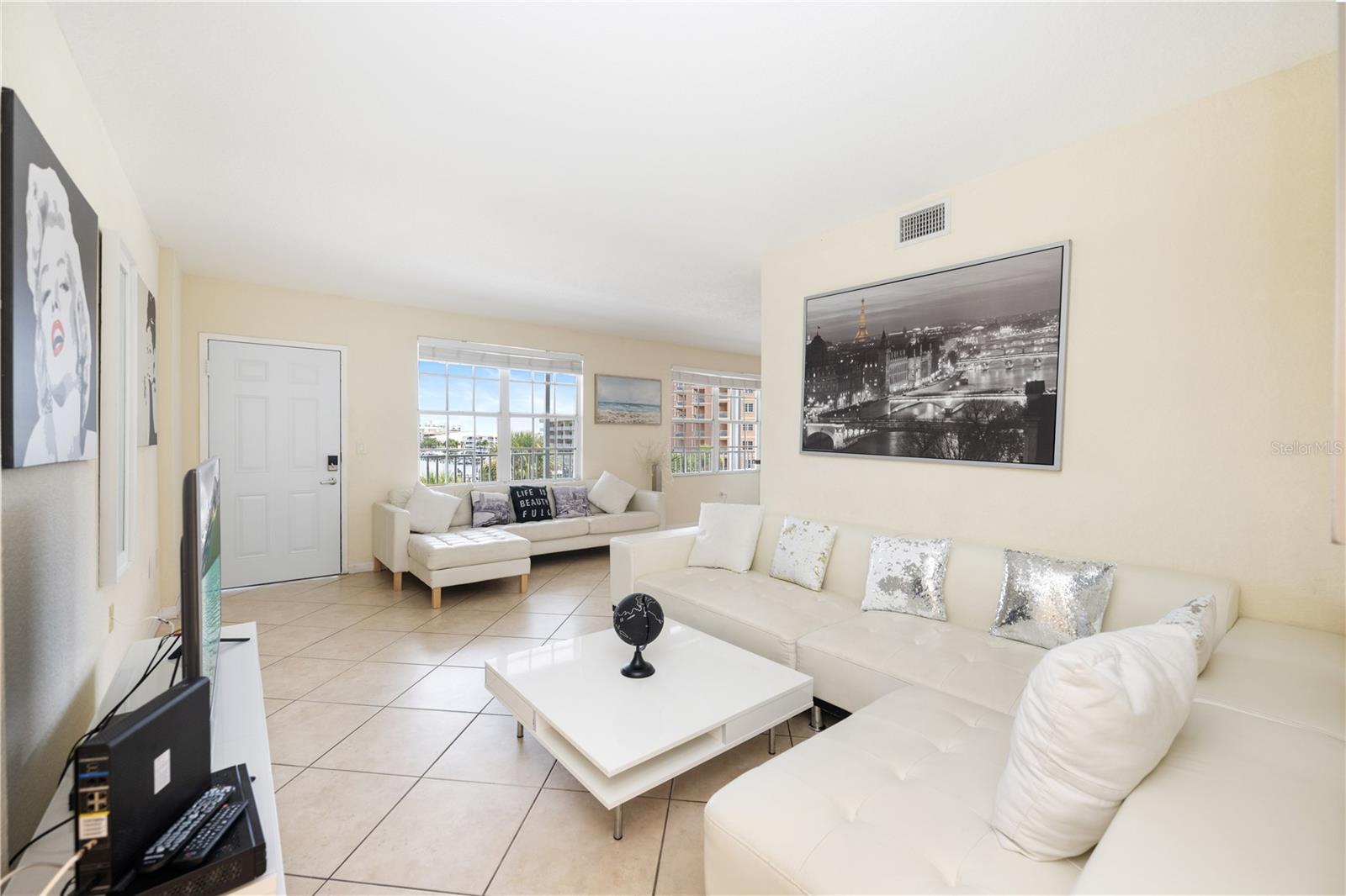 445 HAMDEN DR #302, CLEARWATER BEACH, FL — photo 7