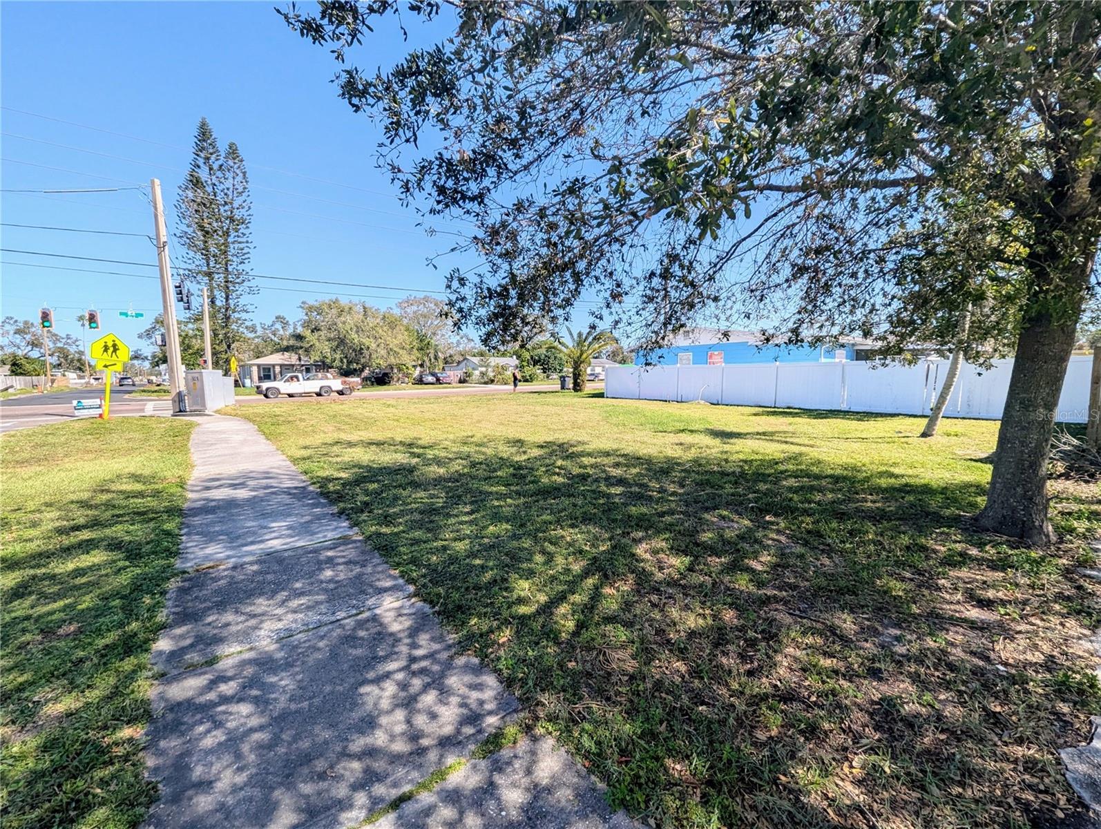 3990 54TH AVE N, ST PETERSBURG, FL — photo 6