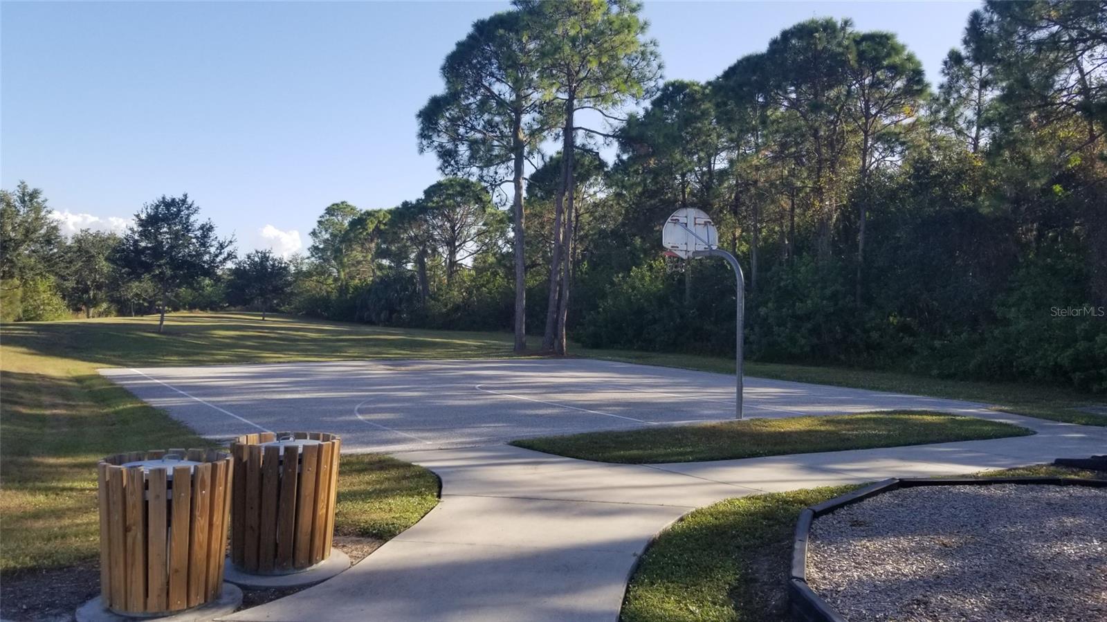 14433 FORT MYERS AVE, PORT CHARLOTTE, FL — photo 44
