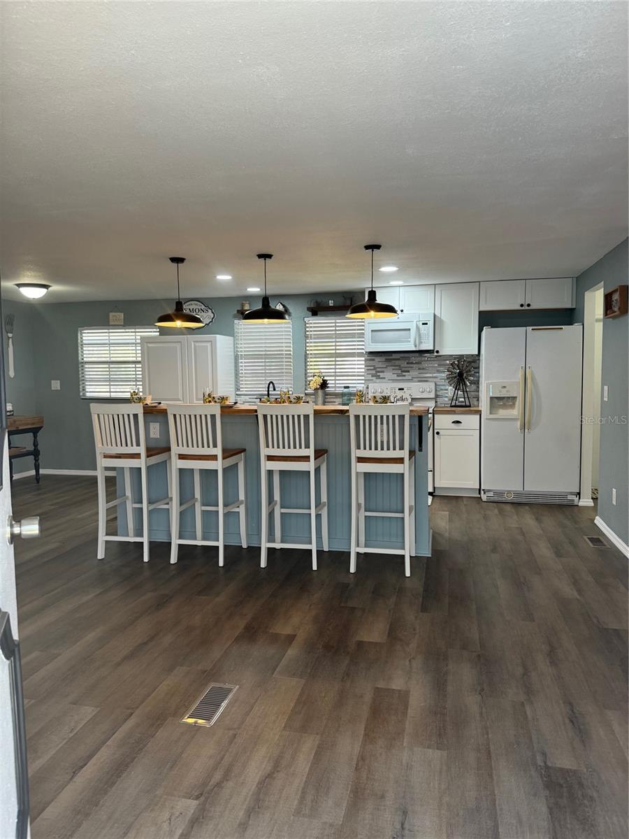 9437 N SINGAPORE AVE, DUNNELLON, FL — photo 9