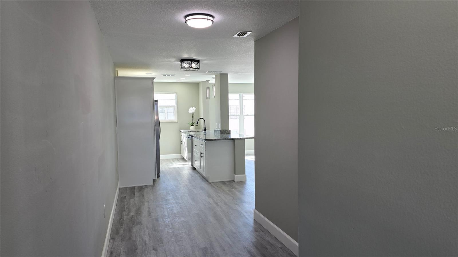 5623 80TH ST N #510, ST PETERSBURG, FL — photo 2