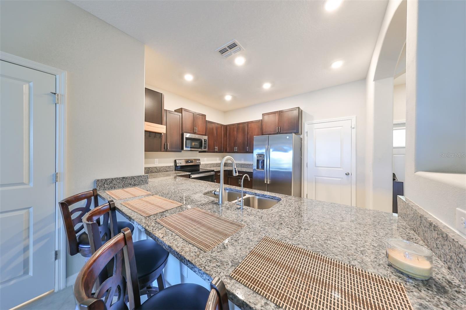 928 ROYAL EMPRESS DR, RUSKIN, FL — photo 11