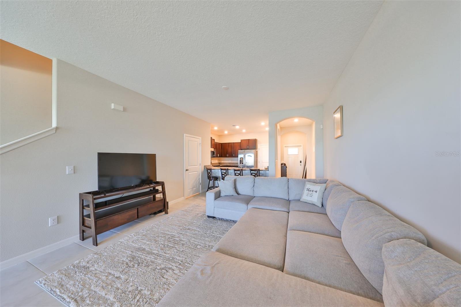 928 ROYAL EMPRESS DR, RUSKIN, FL — photo 15