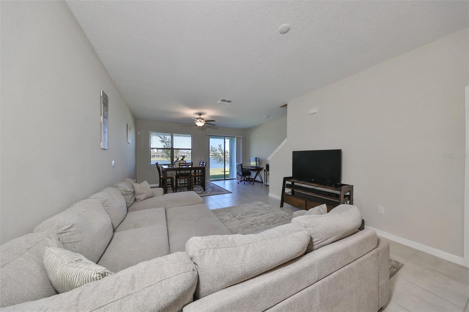 928 ROYAL EMPRESS DR, RUSKIN, FL — photo 18