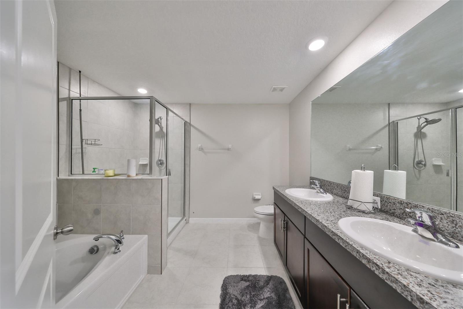 928 ROYAL EMPRESS DR, RUSKIN, FL — photo 29
