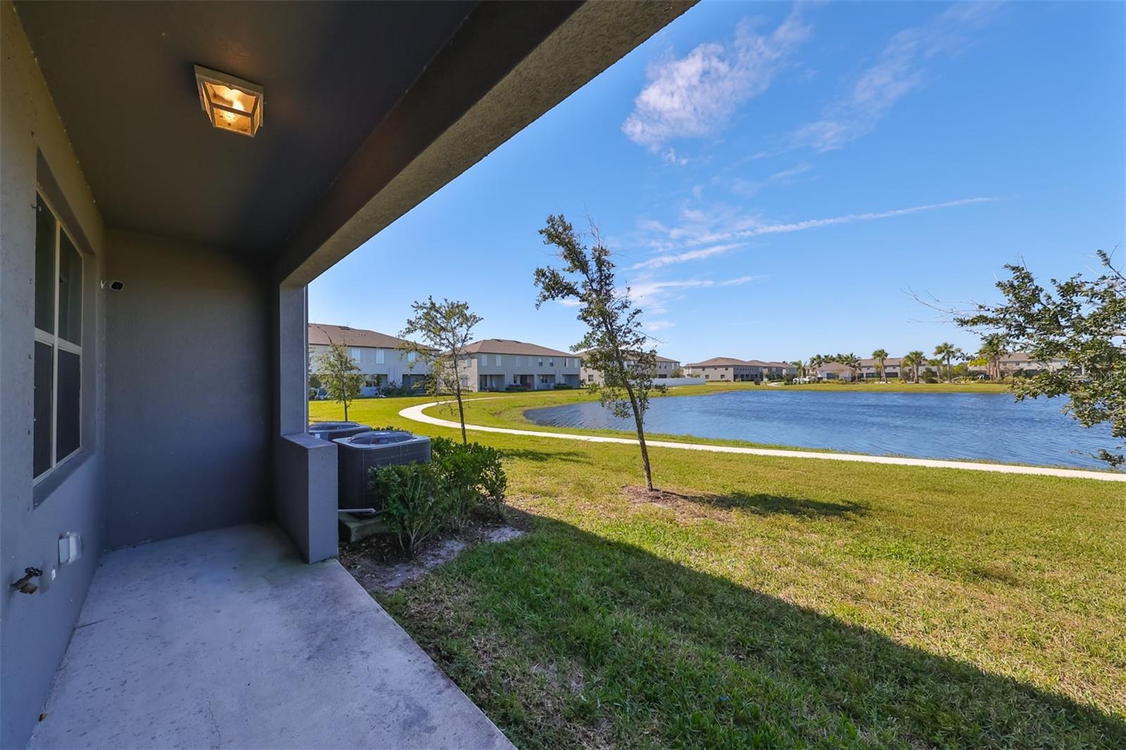 928 ROYAL EMPRESS DR, RUSKIN, FL — photo 39