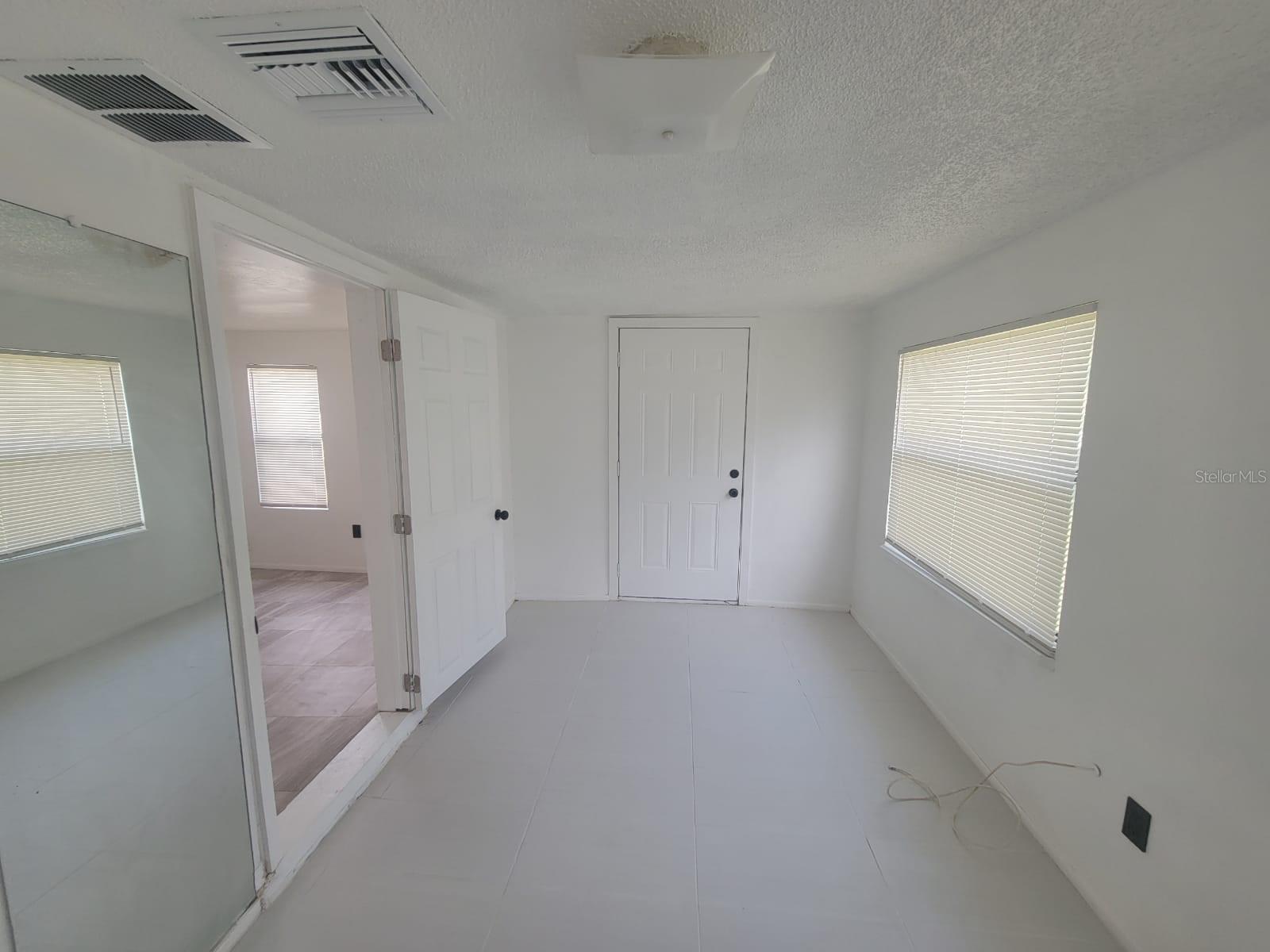 1058 N DAVIS AVE, LAKELAND, FL — photo 10