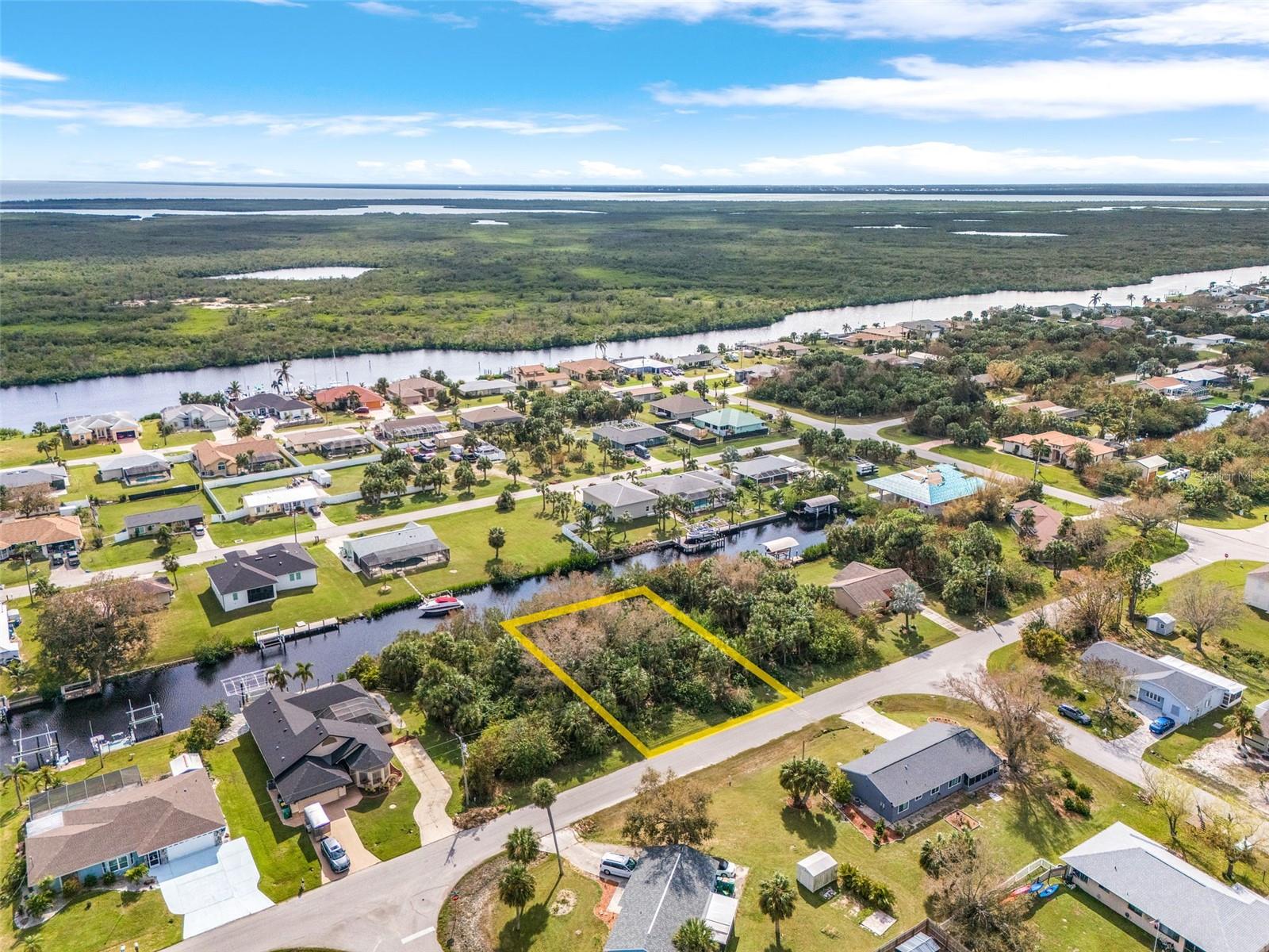 18786 ASHCROFT CIR, PORT CHARLOTTE, FL — photo 12
