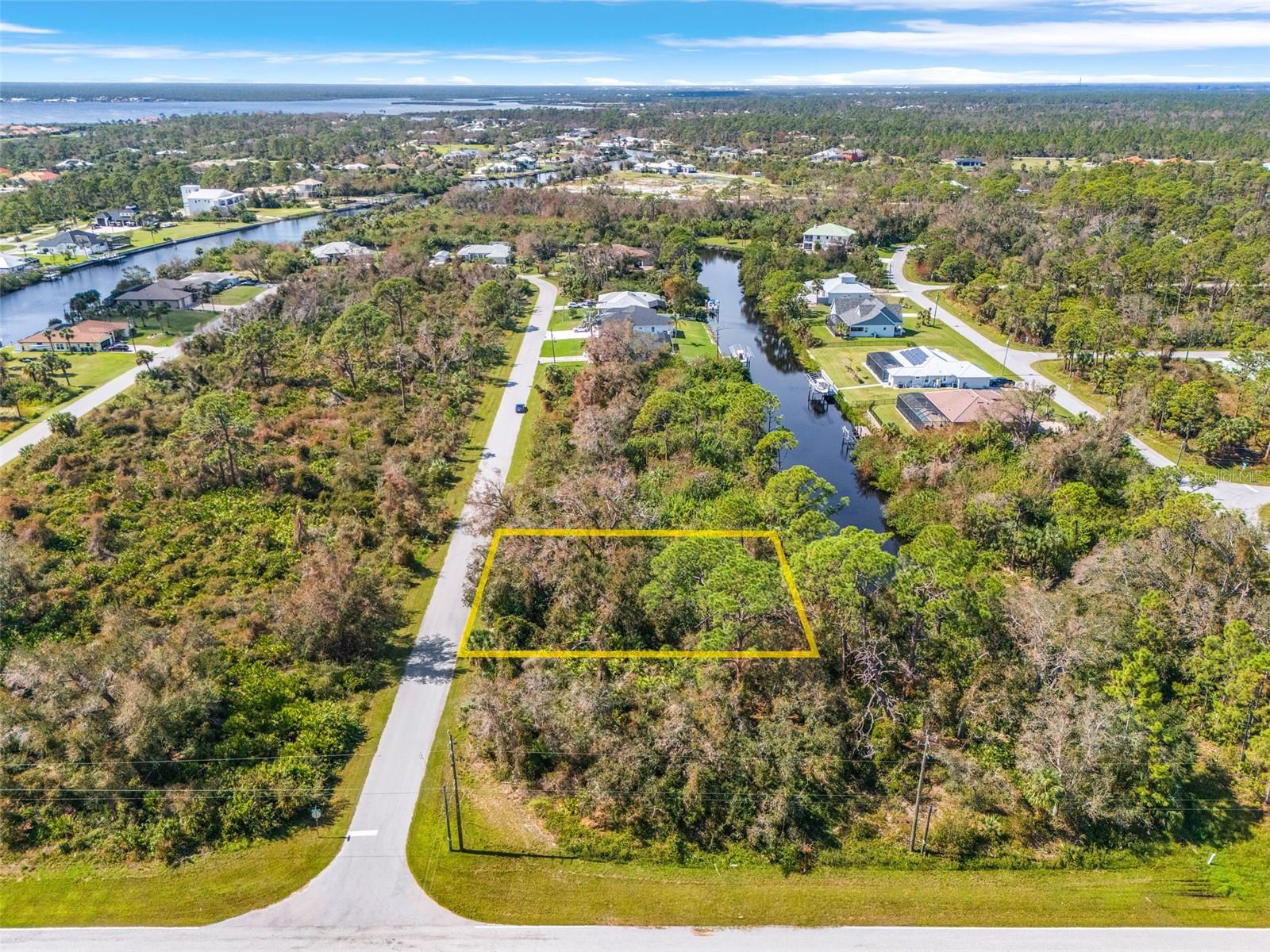 13301 PALAU CIR, PORT CHARLOTTE, FL — photo 3