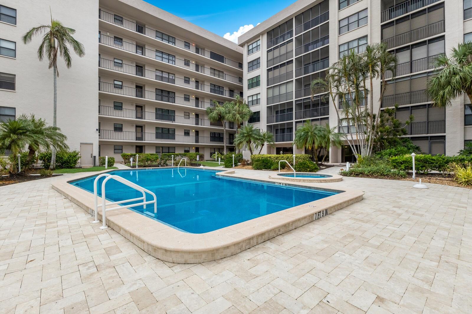 1001 BENJAMIN FRANKLIN DR #512, SARASOTA, FL — photo 26