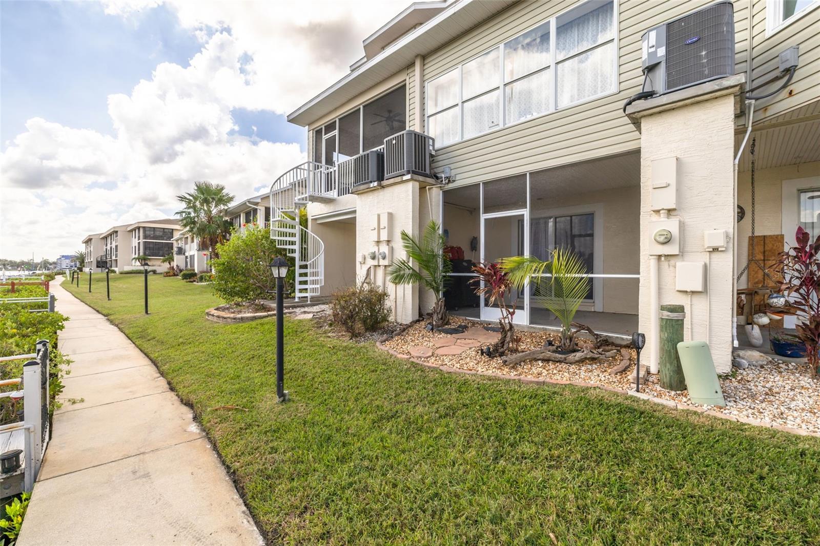 8246 AQUILA ST, PORT RICHEY, FL — photo 31