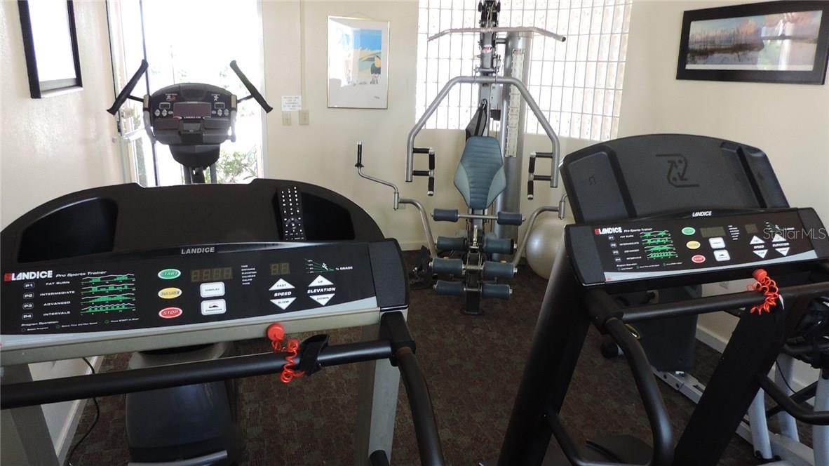 6093 BAHIA DEL MAR CIR #277, ST PETERSBURG, FL — photo 3