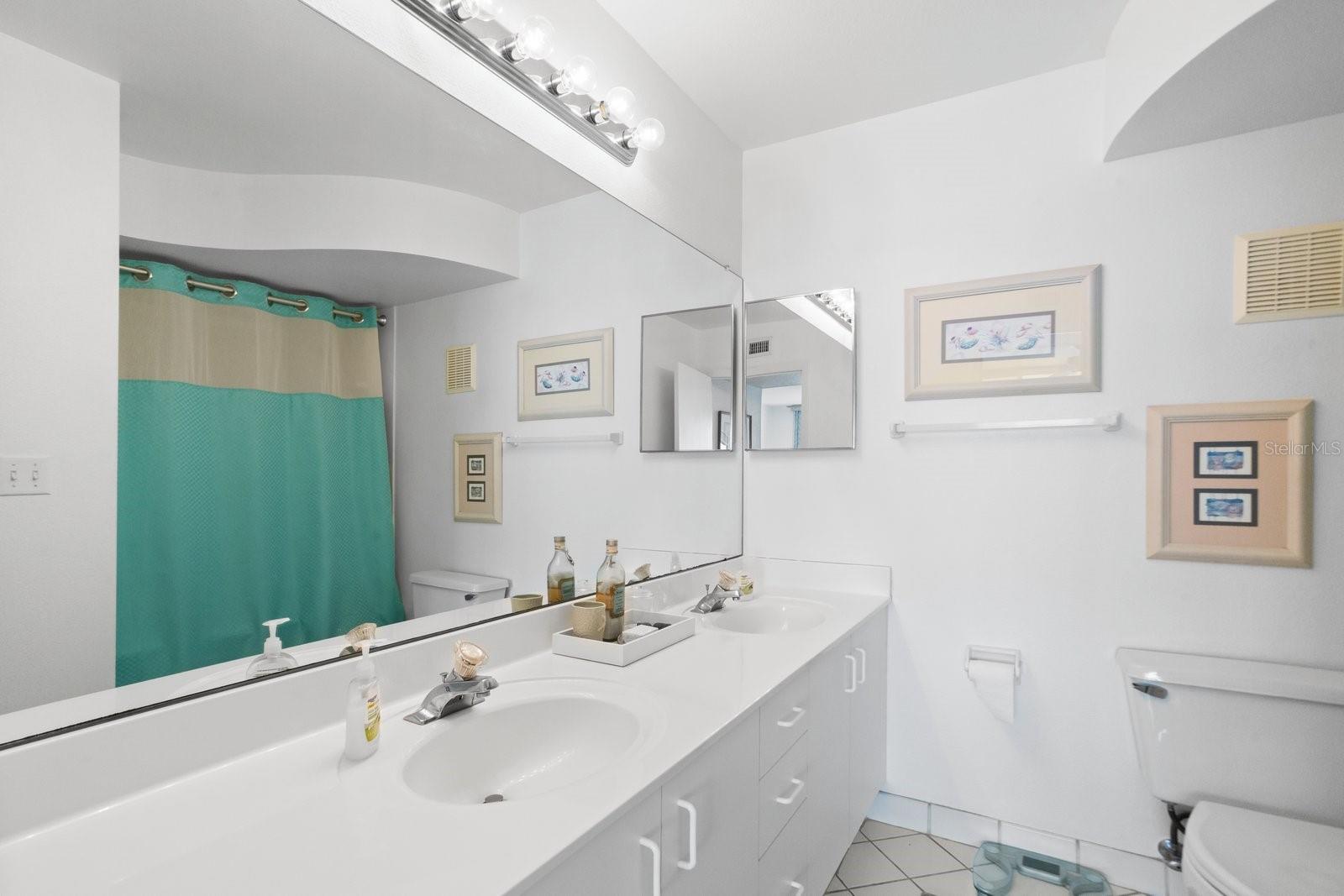 6093 BAHIA DEL MAR CIR #277, ST PETERSBURG, FL — photo 22
