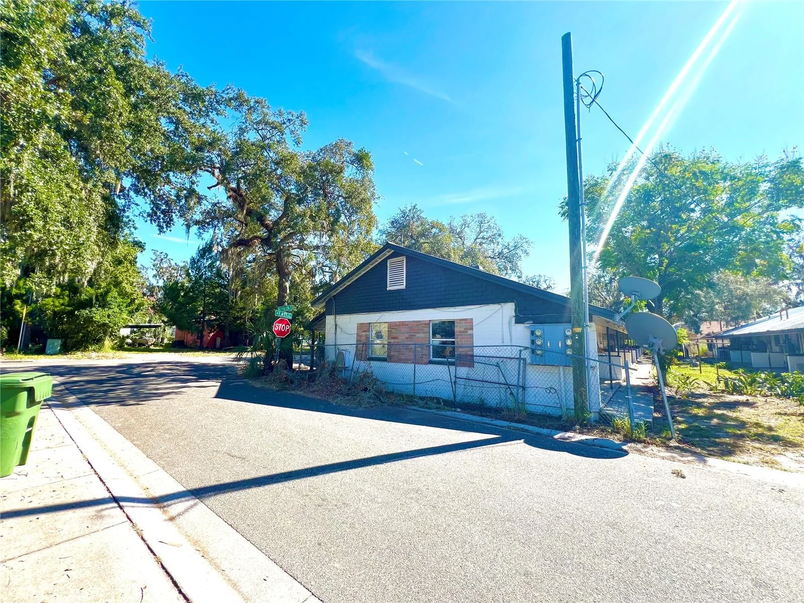 301 S EAST ST, LEESBURG, FL — photo 8