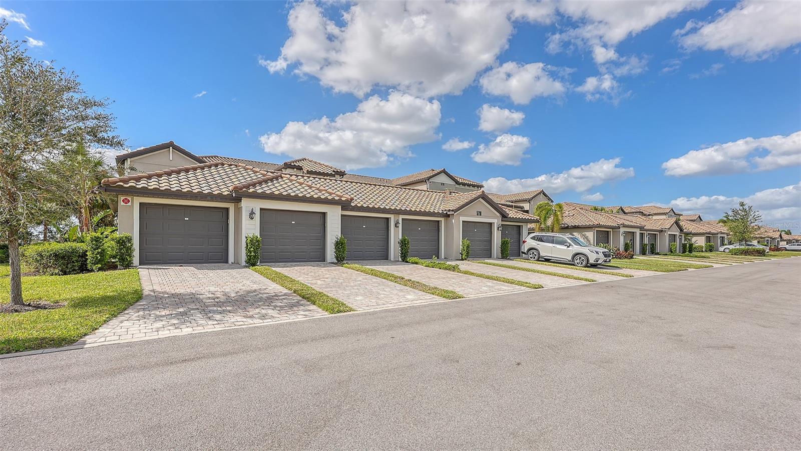 5710 PALMER CIR #201, BRADENTON, FL — photo 5