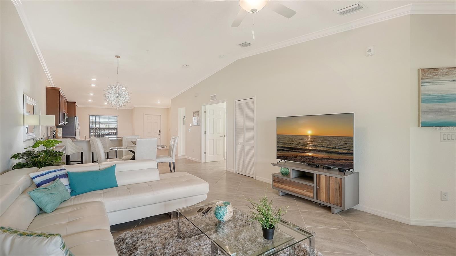 5710 PALMER CIR #201, BRADENTON, FL — photo 32