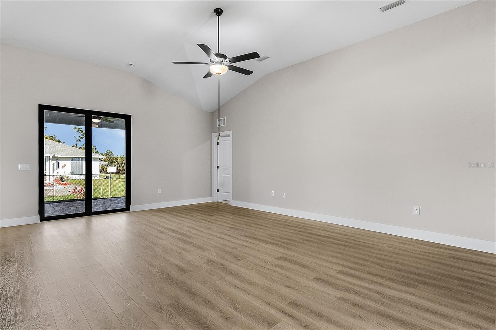 4570 GILLOT BLVD, PORT CHARLOTTE, FL — photo 4
