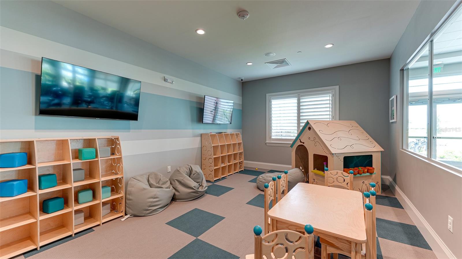 15721 SUNNY DAY DR, BRADENTON, FL — photo 34